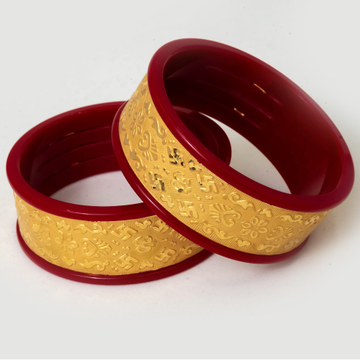 Gold light weight design bangle by 